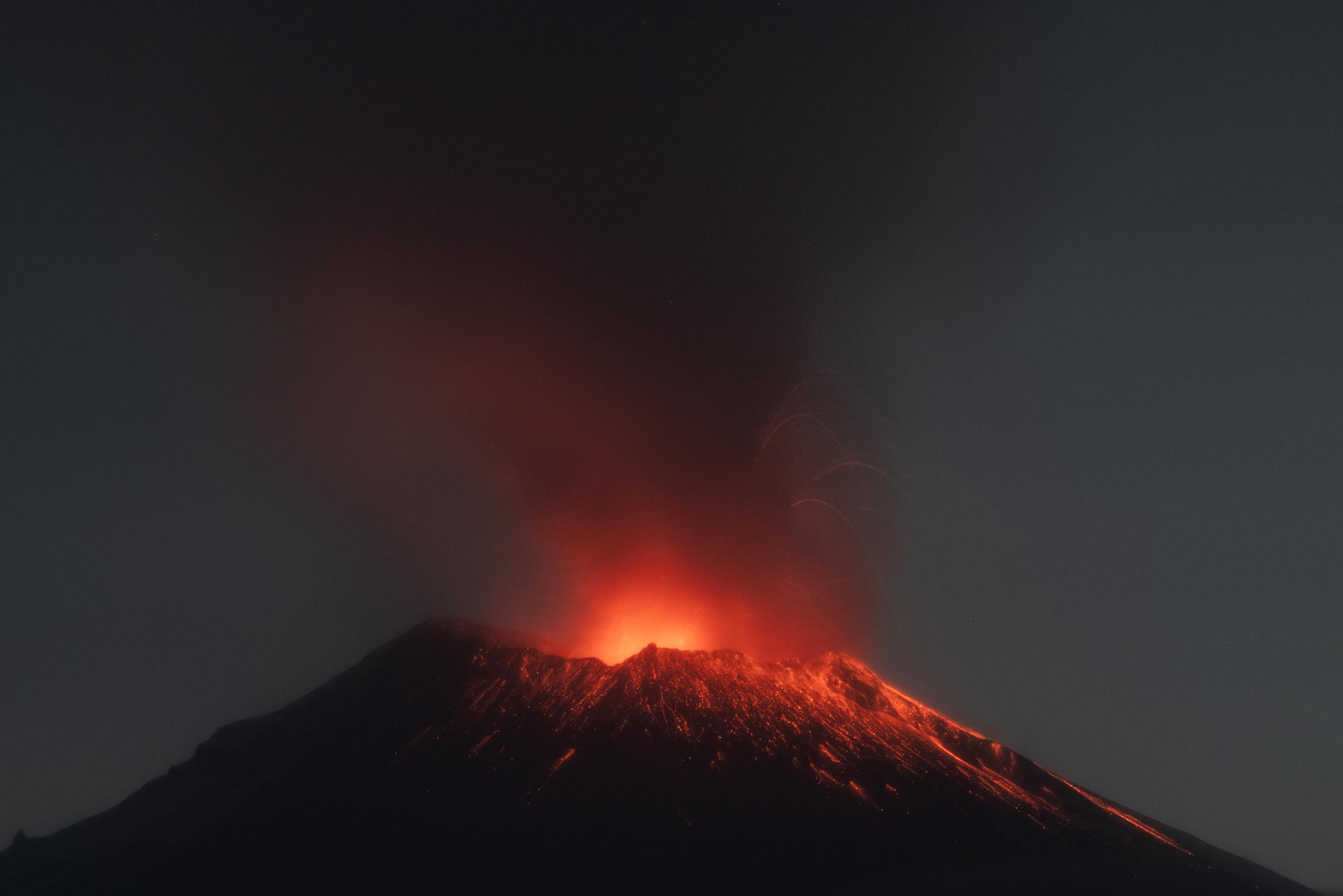 ¿Qué hace Volcán con el metal que compra?