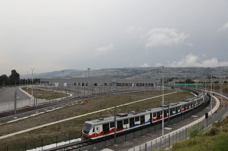 ¡Únete al equipo del Metro de Quito!