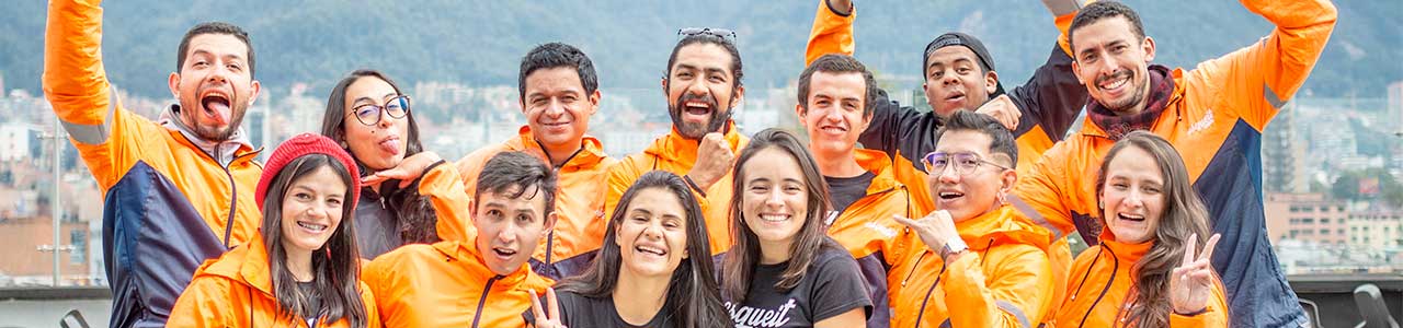 Únete al Equipo Megamaxi