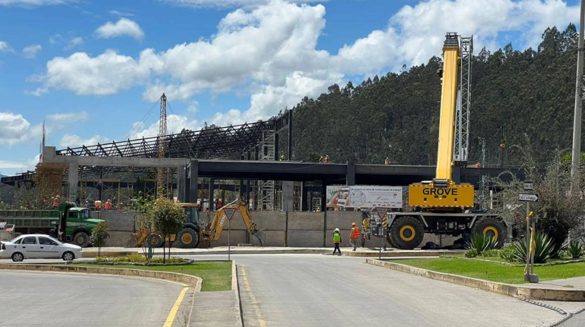 El mito del empleo fácil en grandes cadenas y la verdad cruda de Megamaxi